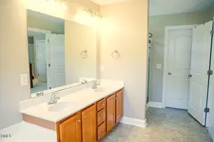 62 Red Berry Holly Ln, Hurdle Mills, NC 27541 - Photo 24