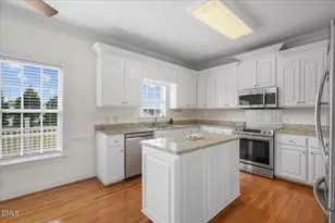 208 Sevendales Dr, Goldsboro, NC 27534 - Photo 12