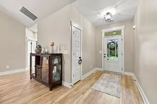 111 Shagbark Ln, Zebulon, NC 27597 - Photo 4