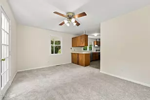 404 Longleaf Dr, Chapel Hill, NC 27517 - Photo 20
