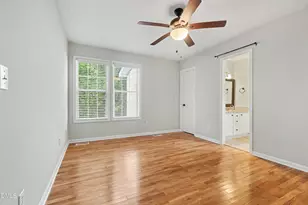 2416 Kingsboro Rd, Raleigh, NC 27610 - Photo 16