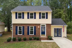 210 Eagle Tavern Dr, Garner, NC 27529 - Photo 2