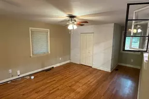 401 Barclay Rd, Chapel Hill, NC 27516 - Photo 4
