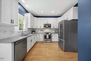 8924 Erinsbrook Dr, Raleigh, NC 27617 - Photo 10