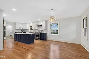 2709 Webb St, Raleigh, NC 27609 - Photo 8