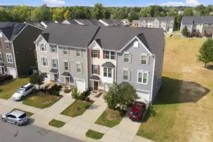 504 Autumn Cure Ct, Fuquay Varina, NC 27526 - Photo 2
