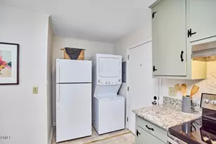 1204 E Oak Dr, Durham, NC 27712 - Photo 18