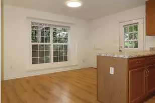 320 Davie Rd, Carrboro, NC 27510 - Photo 4