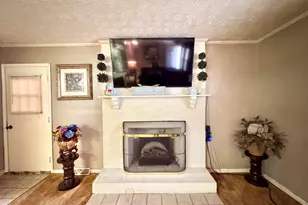 1216 Dover St, Roxboro, NC 27573 - Photo 8