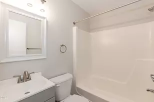 709 E E Millbrook Rd, Raleigh, NC 27609 - Photo 24