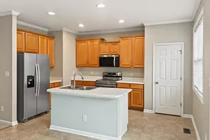 7209 Doverton Ct, Raleigh, NC 27615 - Photo 8