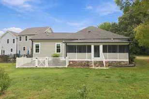 210 Bellamy Ln, Chapel Hill, NC 27516 - Photo 42
