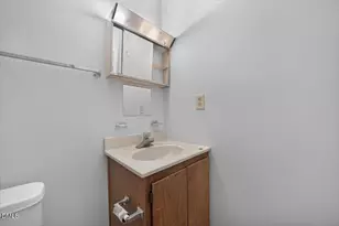 1000 Fargo St, Durham, NC 27707 - Photo 24