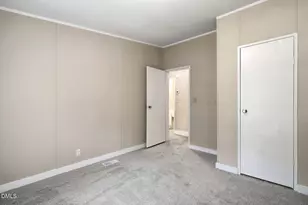213 SE Railroad St, Whitakers, NC 27891 - Photo 20