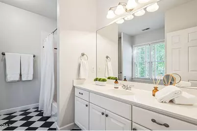 110 Summerview Lane, Cary, NC 27518 - Photo 30