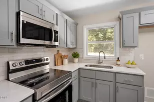 2219 Shannon St, Raleigh, NC 27610 - Photo 8