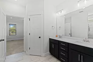 105 Hampshire Ct, Four Oaks, NC 27524 - Photo 24