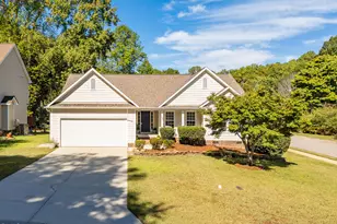 1755 N Cedar Ct, Fuquay Varina, NC 27526 - Photo 2