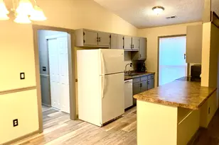 8 Druid Pl, Durham, NC 27707 - Photo 12