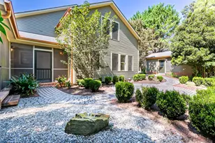 114 N Occoneechee St, Hillsborough, NC 27278 - Photo 46