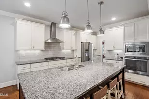 232 Sunset Bluffs Dr, Fuquay Varina, NC 27526 - Photo 12