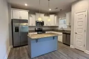 59 Greenview St, Clayton, NC 27520 - Photo 6