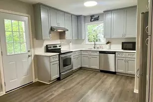 304 Northclift Dr, Raleigh, NC 27609 - Photo 4