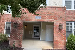 918 Portstewart Dr, Cary, NC 27519 - Photo 2