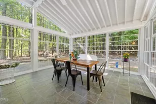 337 Chatham Dr, Chapel Hill, NC 27516 - Photo 4