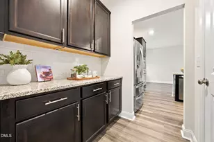 6129 Giddings St, Raleigh, NC 27616 - Photo 10