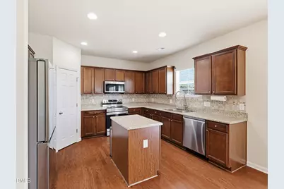 8041 Hartham Park Avenue, Raleigh, NC 27616 - Photo 16