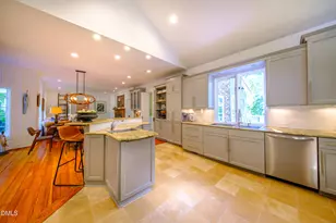2140 N Lakeshore Dr, Chapel Hill, NC 27514 - Photo 18
