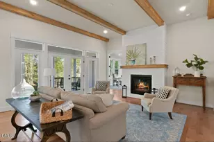 408 W Corbin St, Hillsborough, NC 27278 - Photo 12