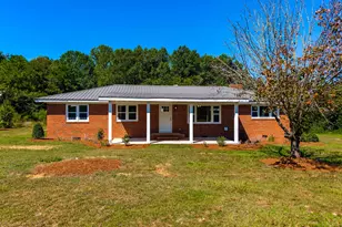 858 Maysville School Rd, Mount Olive, NC 28365 - Photo 36