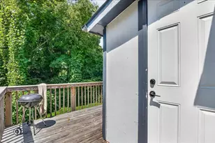 415 Spring Ct, Henderson, NC 27536 - Photo 26