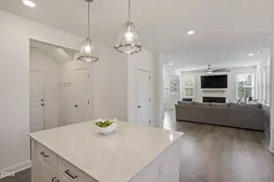 806 Thomas Falls Ct, Fuquay Varina, NC 27526 - Photo 24