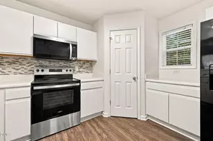 803 Woodgreen Dr, Durham, NC 27704 - Photo 20