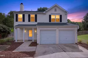 313 Sturminster Dr, Holly Springs, NC 27540 - Photo 2