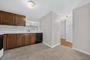 1912 Fox Sterling Dr, Raleigh, NC 27606 - Photo 8