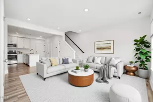 106 Ailey Brk Wy, Wake Forest, NC 27587 - Photo 2