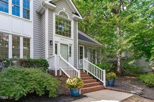 9501 Meadowmont Ln, Raleigh, NC 27615 - Photo 4