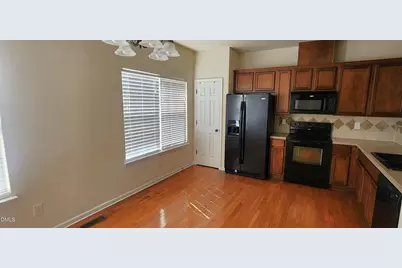 248 Linden Park Lane, Cary, NC 27519 - Photo 10