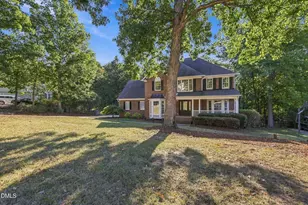 5608 Crossfield Dr, Raleigh, NC 27613 - Photo 2