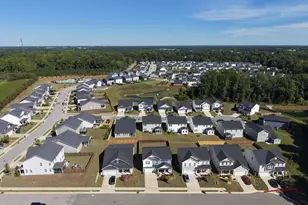 1300 Rathdrum Ct, Holly Springs, NC 27540 - Photo 2