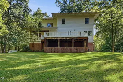 415 River Bluff Drive N, Dunn, NC 28334 - Photo 8