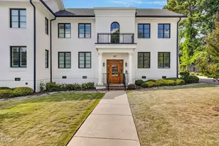 607 Smedes Pl, Raleigh, NC 27605 - Photo 1