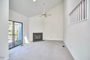 9 Hickory Wood Square, Durham, NC 27713 - Photo 2