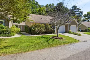 4205 Pin Oak Dr, Durham, NC 27707 - Photo 2