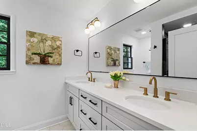 5905 Tafton Court, Raleigh, NC 27609 - Photo 38