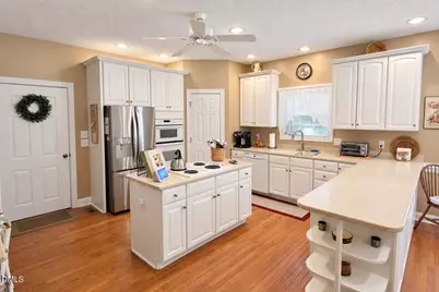 1130 Creekside Trail, Sanford, NC 27332 - Photo 8
